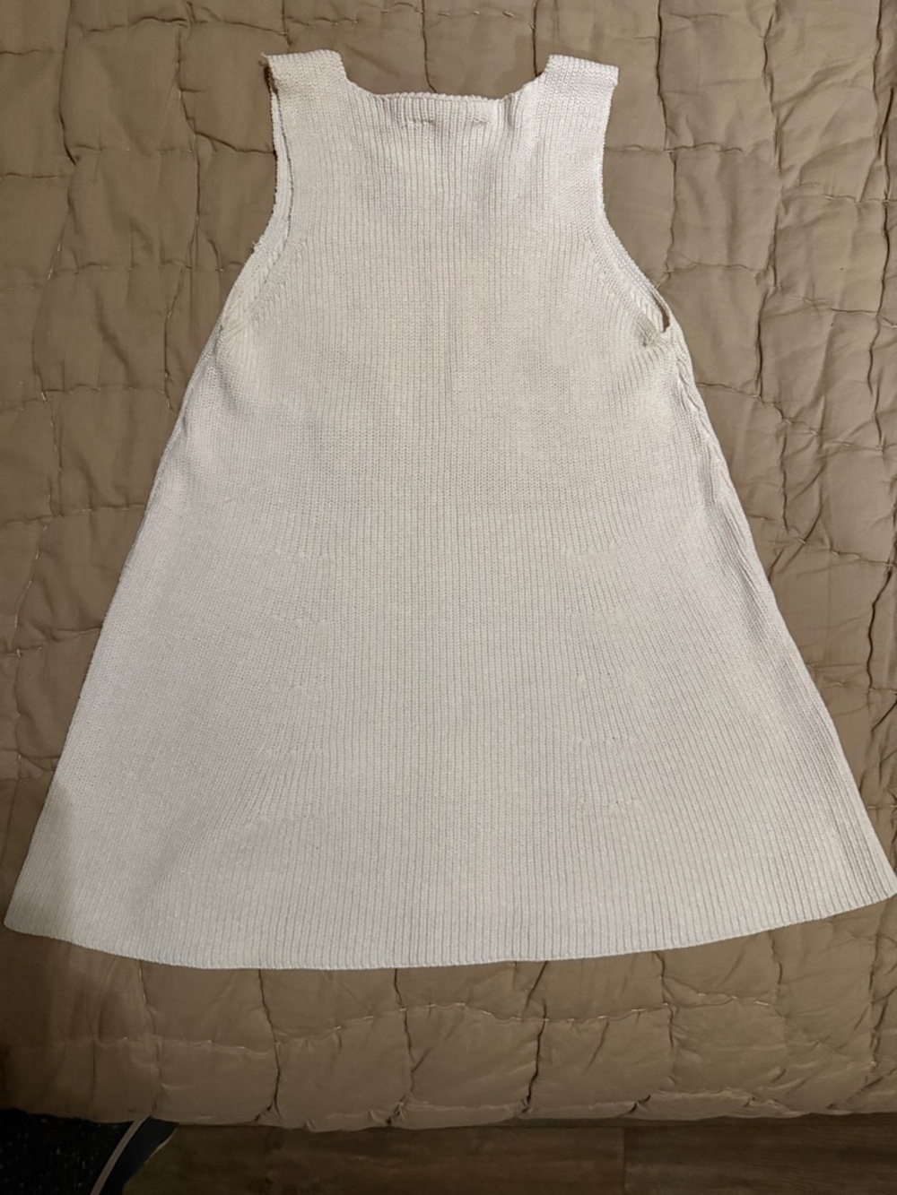 Light Pink Ribbed Knit Tank - Picture 2 of 2